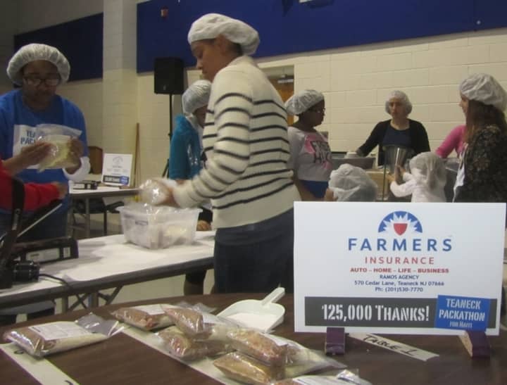 More than 500 volunteers packed meals for Haiti during last year&#x27;s Packathon.