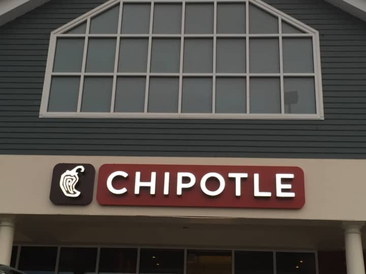 Chipotle is reporting credit card breaches across the nation.