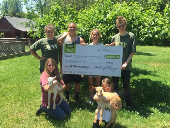 Wakeman Town Farm student volunteers pose with the $10,000 Seeds of Change check. With this grant, the town of Westport voted every day for two months to win the Farm $10,000.