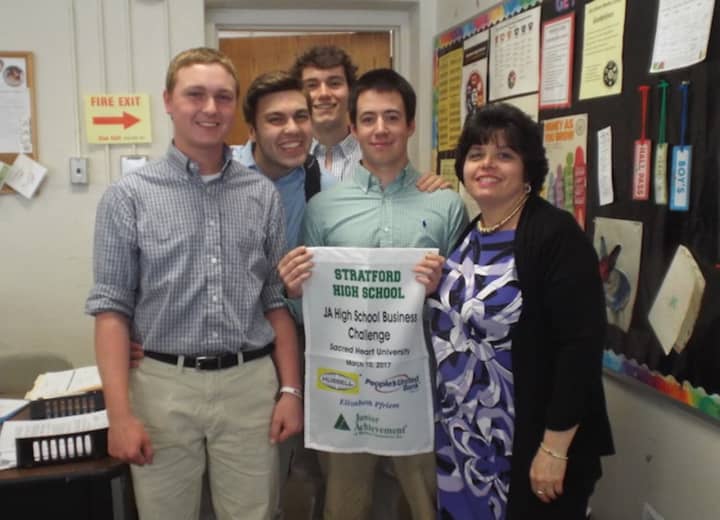 Stratford High School&#x27;s Business Challenge Team. See story for IDs.