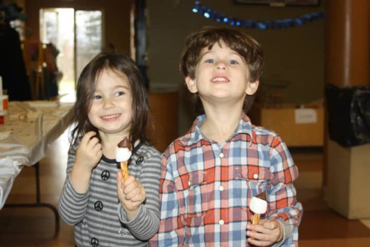 Children enjoying Rosenthal JCC’s 2012 Hanukkah celebration. The organization announced today that it plans to close its three northern Westchester locations. 