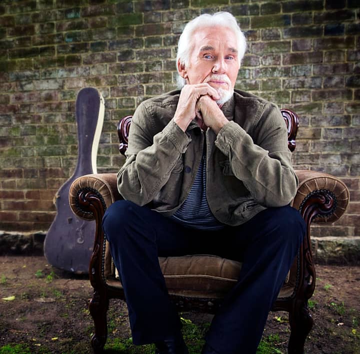 Kenny Rogers fans will have a final chance to see the Country Music Hall of Famer when he headlines the 2016 Ridgefield Playhouse Fall Gala.