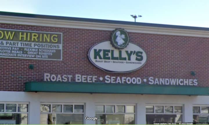 Kelly&#x27;s Roast Beef storefront