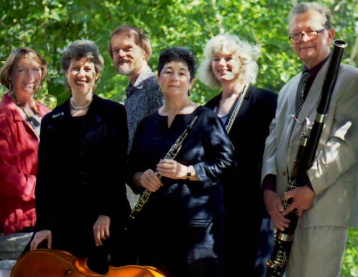Leonia Chamber Musicians
