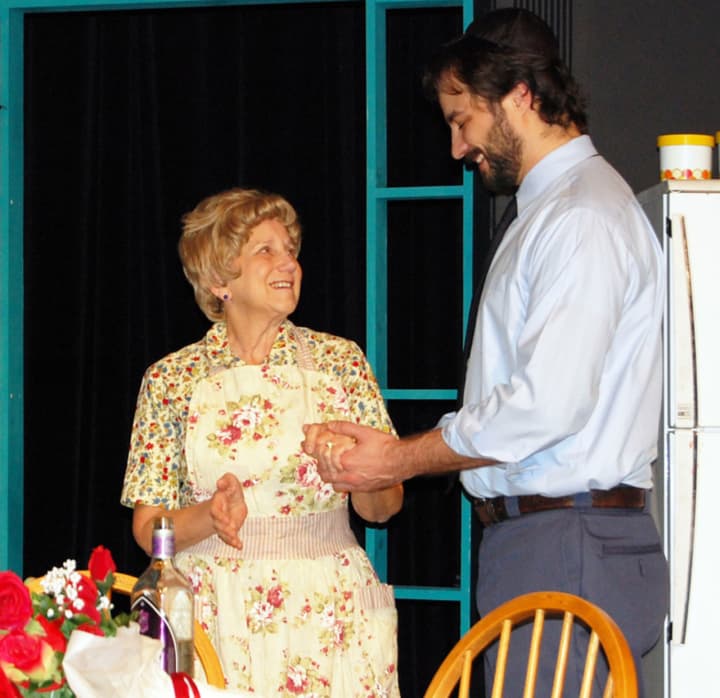 A production of the Leonia Players Guild. The theatre group seeks plays from local authors for its annual Playwrights Showcase.