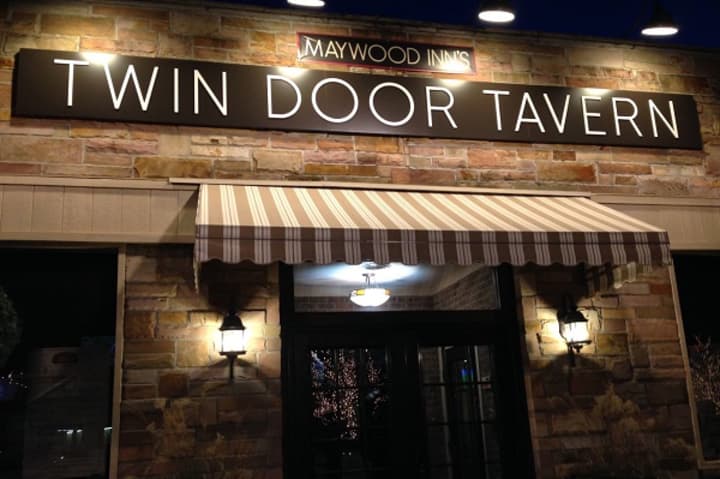 Maywood Inn&#x27;s Twin Door Tavern