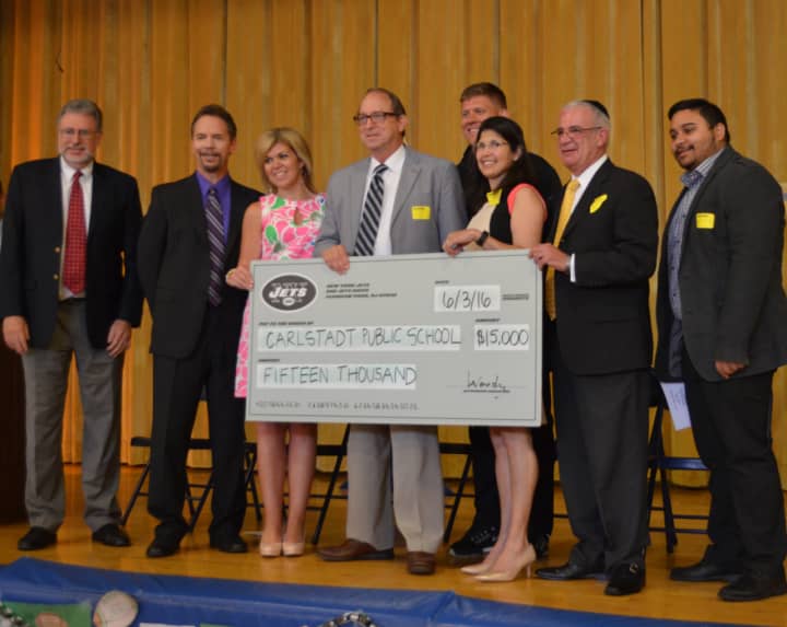 The Carlstadt Public School receives a $15,000 Grand Prize as the winners of the &quot;Eat Right, Move More&quot; program.