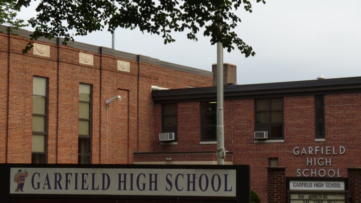 Garfield High School will provide students assistance filling out the FAFSA form Jan. 12.