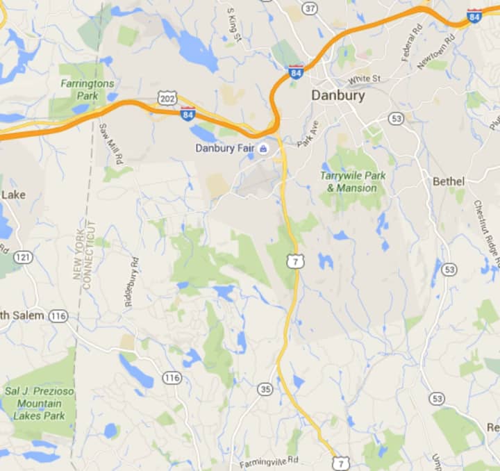 A proposed neighborhood business zone in northeast Ridgefield would run along Route 7 to the Route 35 intersection.