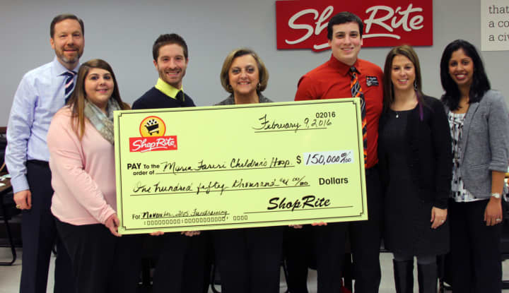 Team members from ShopRite Supermarkets, Inc. (SRS) present a check for $150,000 to representatives from Maria Fareri Children’s Hospital, a member of the Westchester Medical Center Health Network.
