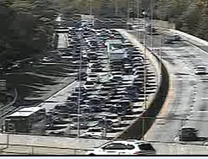 A look at delays on I-95 near Boston Post Road in Rye after the Sunday morning accident.