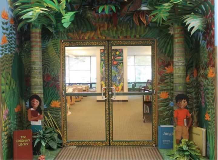 Wilton Library celebrates its brand-new Children’s Library entrance with a ribbon-cutting ceremony on Thursday, Oct. 8, at 5 p.m. The public is invited to the festivities which includes a reception. 