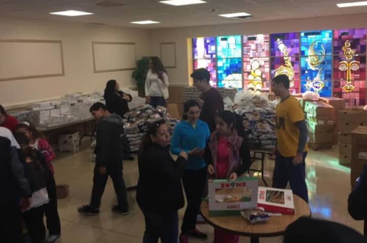 DeCicco Family Markets in New City donated Thanksgiving items for needy families at a church in Yonkers. 