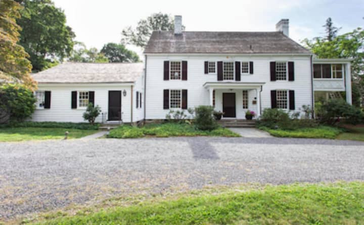 Historic Greenwich Home on Grove Lane originally built in 1798.