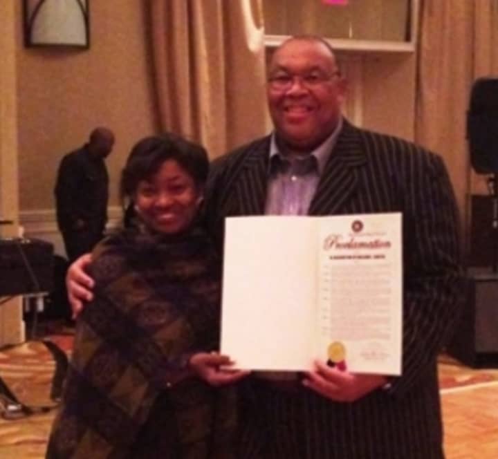 Bill Carter with State Sen. Andrea Stewart-Cousins in 2014.