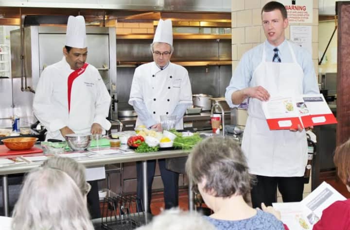 Anthony Mercando, MD, Executive Chef Kumar Mitra and Nutrition Manager Rich Doscher give a presentation on healthy eating and cardiac health at NewYork-Presbyterian/Lawrence Hospital in Bronxville.