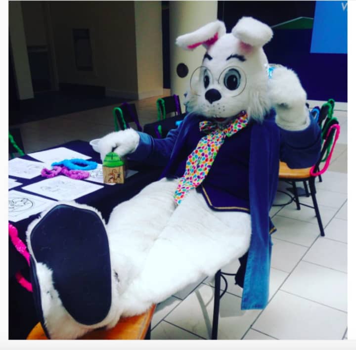 The Jefferson Valley Mall will host a story time with the Easter Bunny on Saturday.