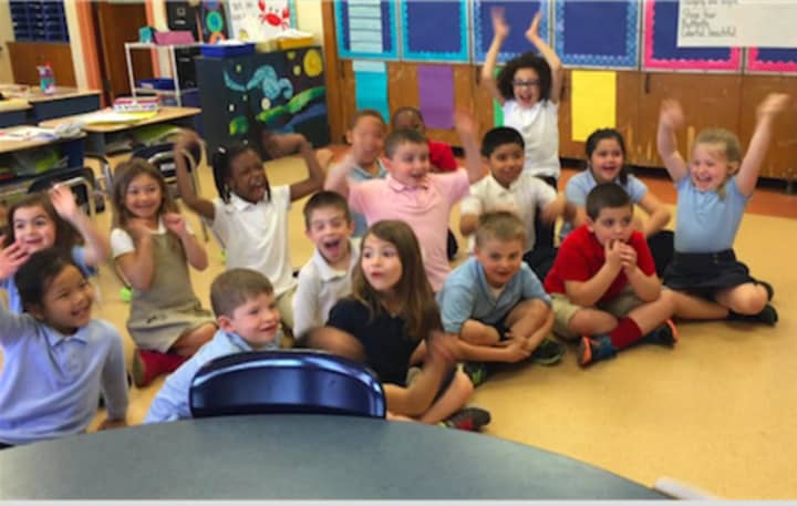 Lordship Elementary School’s first grade class, led by teacher Sarah Pucci, were recipients of a Grand Prize in the national DuPont Challenge Science Writing Competition.