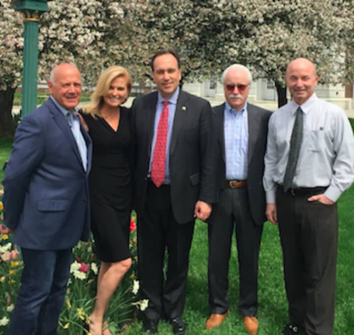 American Cancer Society Community Leaders announced Peter Tesei will serve as this year’s honoree at the American Cancer Society Local Philanthropist Roast. From left: FJ Mercede, Megan Couch, Peter Tesei, Steve Folb and Greg Durkin.