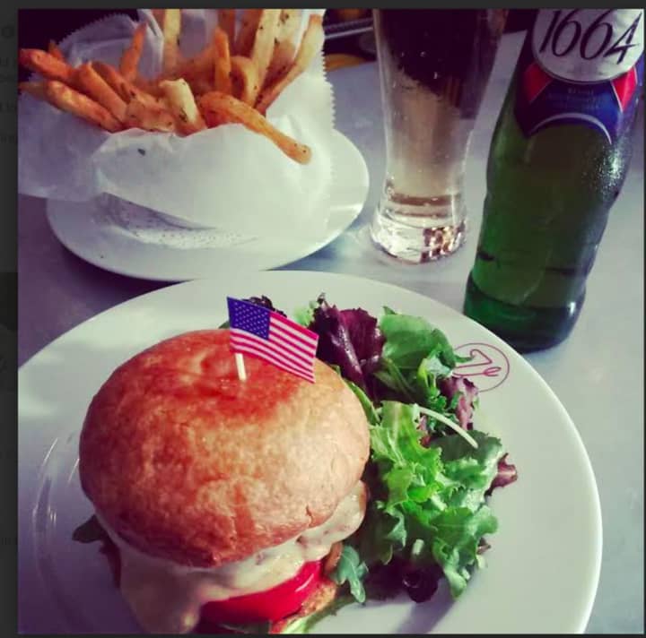 A patriotic burger at Bistro Versailles