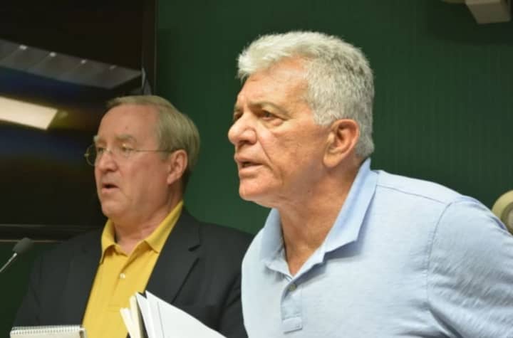 Armonk developer Michael Fareri abruptly left a meeting last week with the North Castle Planning Board.