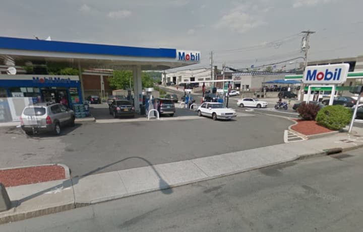 A winning Powerball ticket from Saturday&#x27;s drawing was sold at the Chesnut Mart on Westchester Avenue in White Plains.