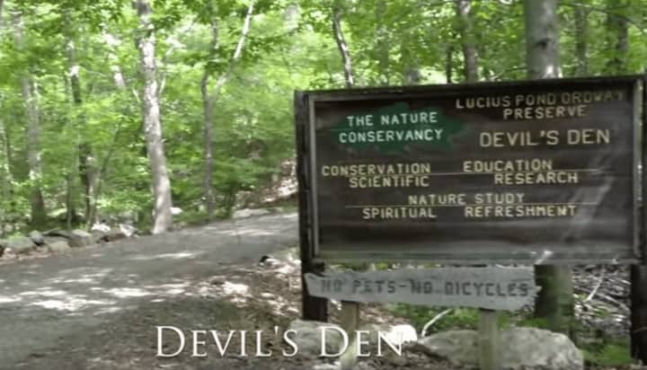 Devil&#x27;s Den in Weston and Redding is featured in Runner&#x27;s World magazine&#x27;s October issue as a &quot;Rave Run&quot; area, especially at the height of fall foliage.