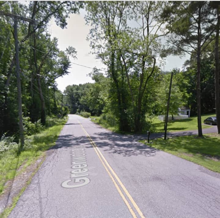 Plans are in the works to build a new storage garage along Greenwood Street in Yorktown Heights, News 12 Hudson Valley says.