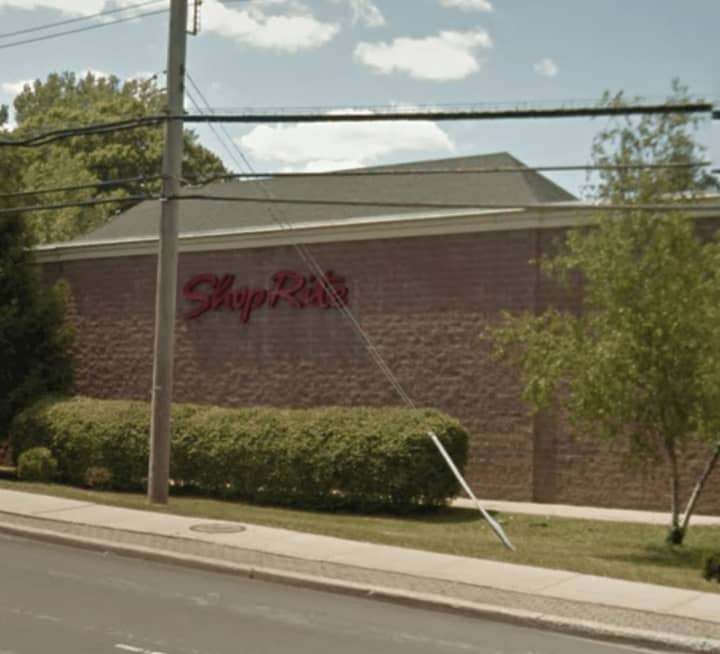 ShopRite on Route 6 in Cortlandt Manor is expected to close in 2018 after the supermarket chain moves the store, and its employees, about a mile up the road to the new Cortlandt Crossing Shopping Center.