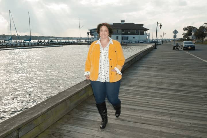 Staci Tom used to suffer from nearly constant migraines. Thanks to a new procedure at Westchester Medical Center, she is enjoying life pain-free.