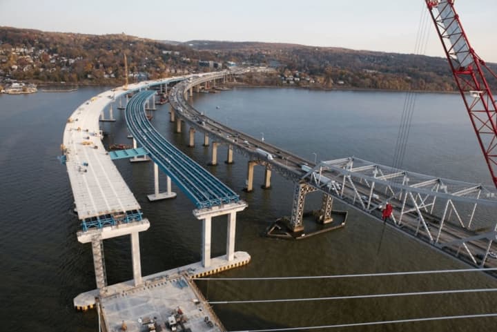 A worker at the new Tappan Zee Bridge construction site suffered minor injuries after falling while on the job.
