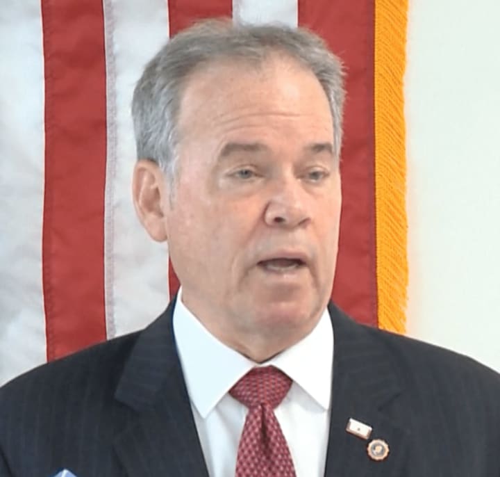 Rockland County Executive Ed Day slammed the state&#x27;s Public Service Commission Tuesday for what he called a failure to protect Suez consumers from hikes in their water rates.