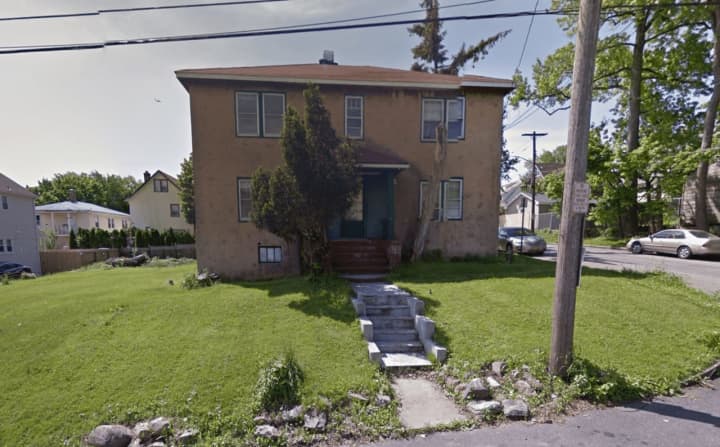Police are investigating a fatal stabbing that took place at a Winthrop Avenue home in New Rochelle.