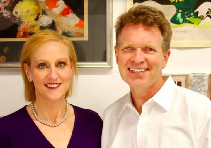 Brookfield couple Joanne and Bruce Hunter have organized an art project in Manhattan that anyone from the public is welcome to help create. The event will take place during the Women&#x27;s March on New York City on Saturday.
