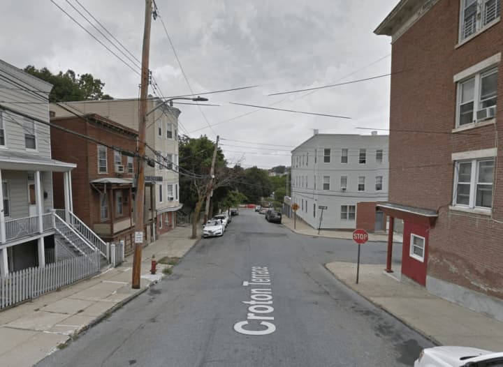 Gunshots rang out near the intersection of Croton Terrace and Mulberry Street in Yonkers overnight.