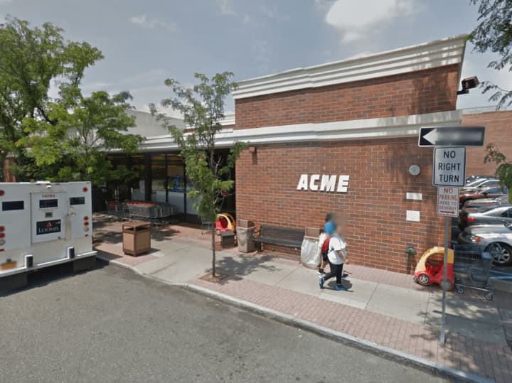 A man attempted to leave ACME with more than $200 in groceries in Bronxville last week.