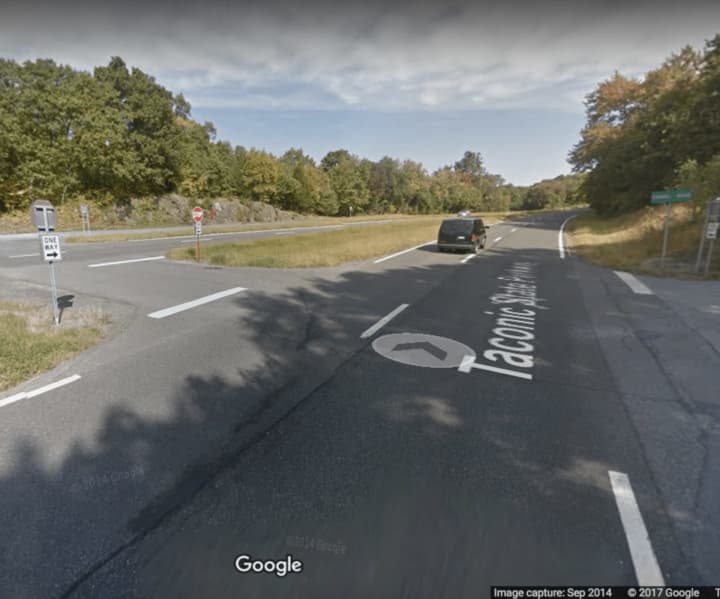 <p>The northbound Taconic Parkway at Tyrrel Road in Pleasant Valley.</p>