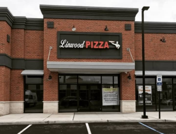 Linwood Pizza is now open in Garfield.