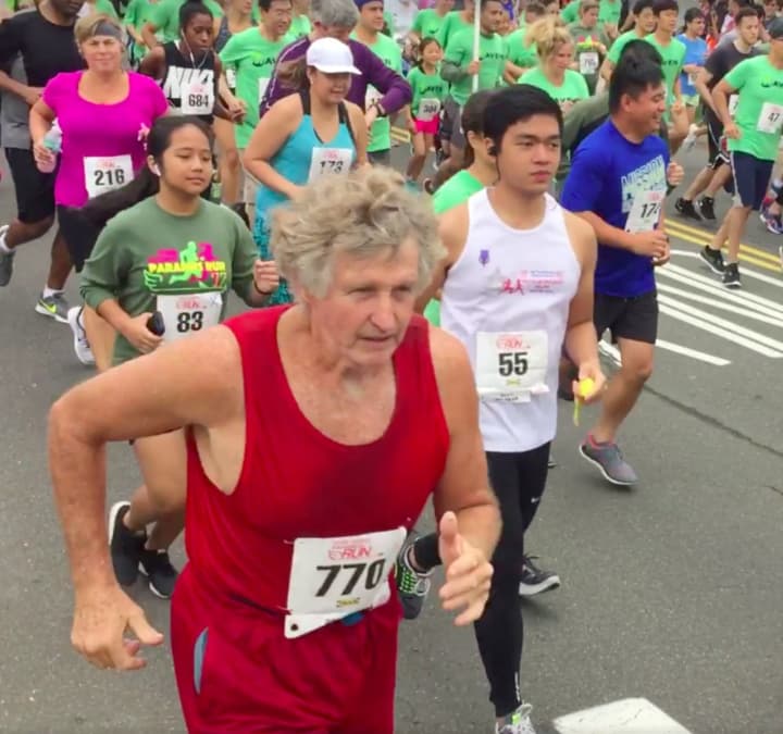 And they&#x27;re off!  The  39th annual Terri Roemer Paramus Run was held on Oct. 15.