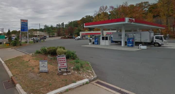 An Exxon in Wayne sold a winning New Jersey Lottery ticket.
