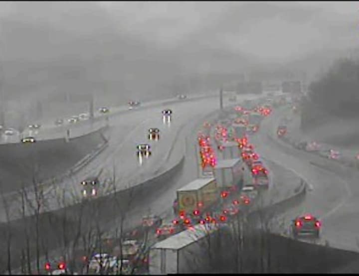 A look at conditions on I-287 at I-87 in Westchester just before 9 a.m. Thursday.