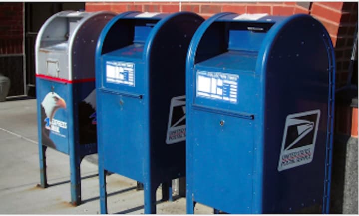 A former mail carrier in Connecticut is facing charges for stealing 125 pieces of mail.