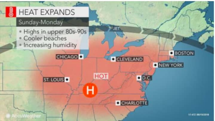 A look at the hot weather pattern to start the week.