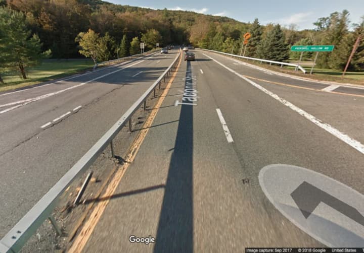 The Taconic Parkway at Peekskill Hollow Road.