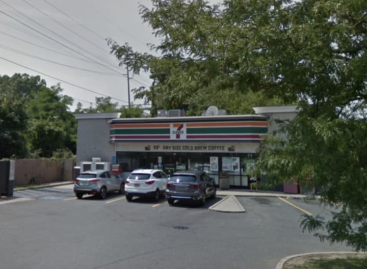 The 7-Eleven in West Babolyn was one of several robbed during a spree.