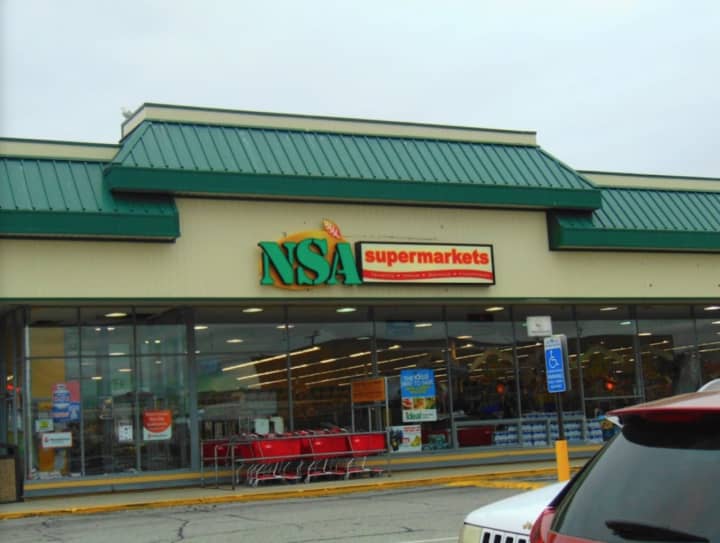 NSA Supermarket on South Frontage Road in New London.