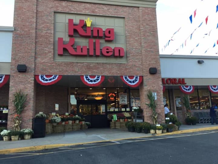 King Kullen is closing two more Long Island stores.
