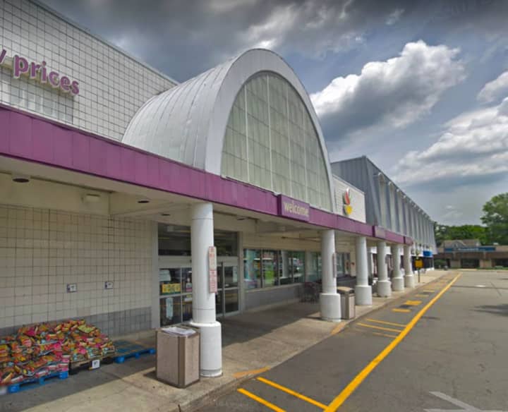 <p>A winning lottery ticket was sold at the Dumont Stop &amp; Shop.</p>