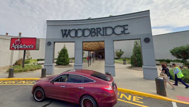 Woodbridge Center Mall
