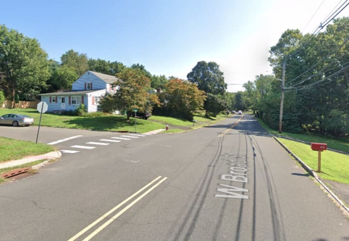 Intersection of White Oak Road and West Broad Street in Scotch Plains